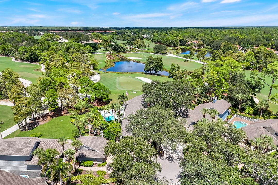 28 Golf Cottage Dr, Naples, FL 34105