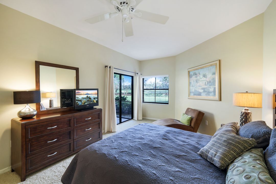 220 Vintage Cir #B101, Naples, FL 34119