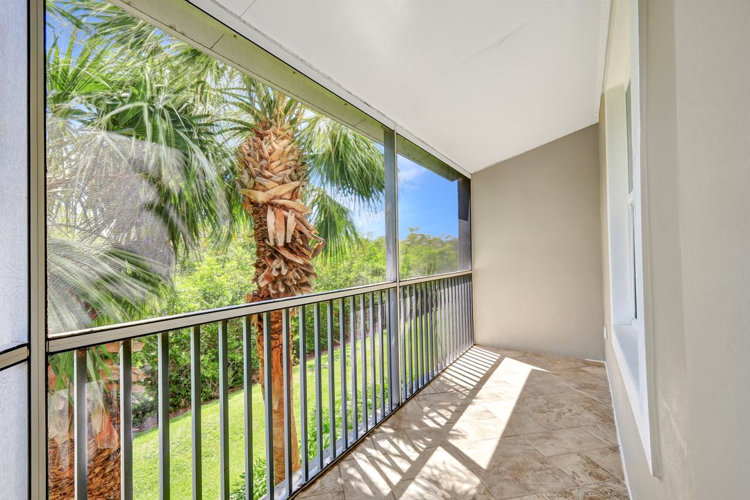 337 Vintage Bay Dr #D1, Marco Island, FL 34145