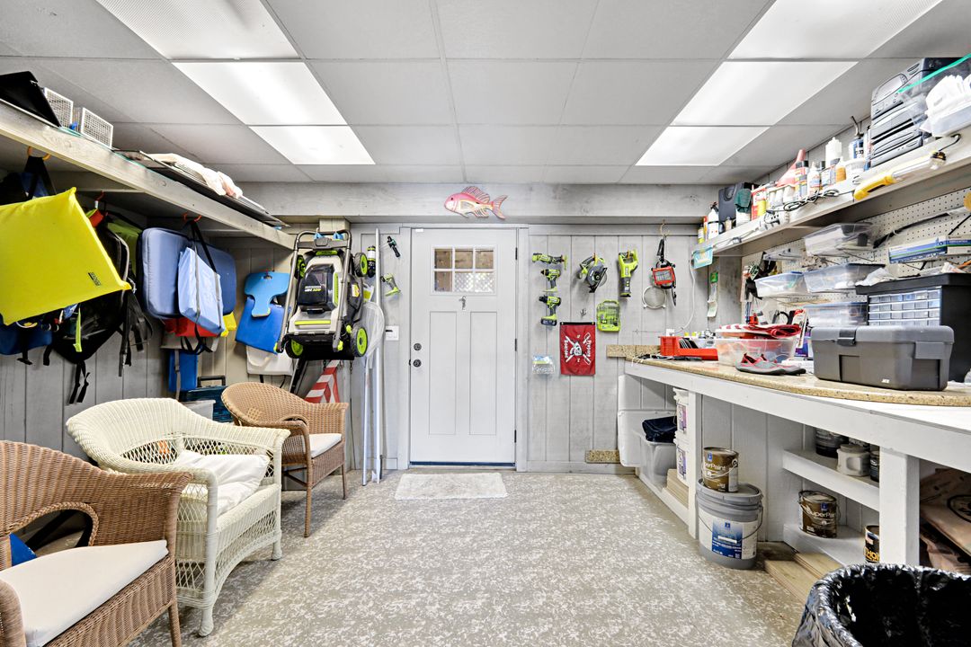 1126 Harbour Cottage Ct, Sanibel, FL 33957