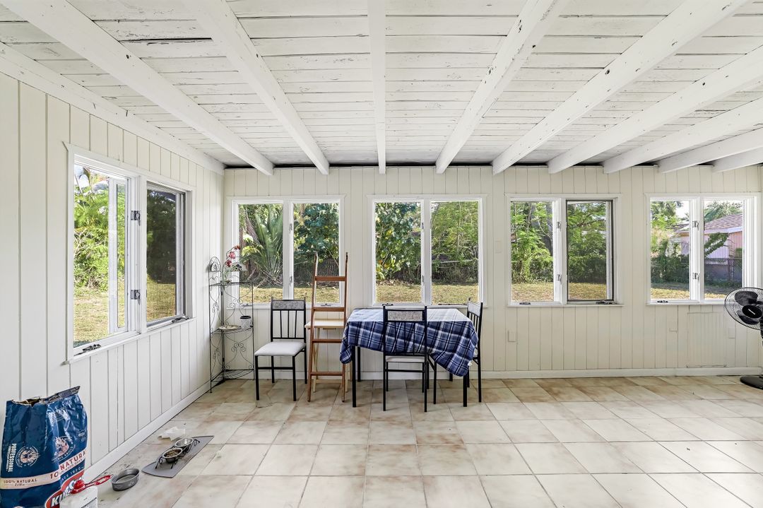 1670 N Hermitage Rd, Fort Myers, FL 33919