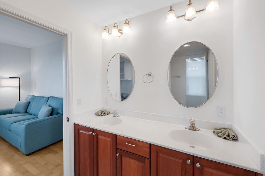 337 Vintage Bay Dr #D25, Marco Island, FL 34145