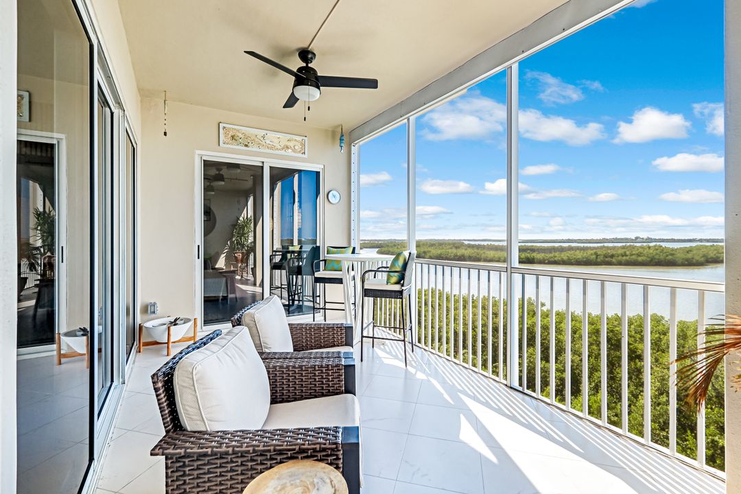 337 Vintage Bay Dr #D28, Marco Island, FL 34145