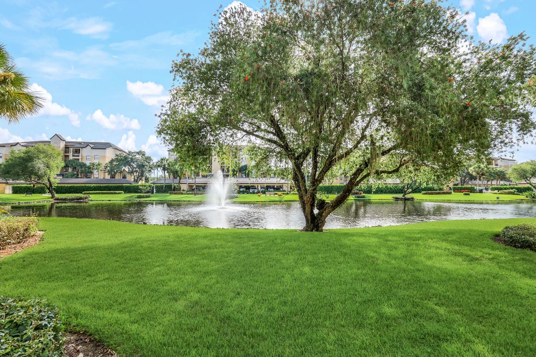 178 Vintage Cir, Naples, FL 34119 apt 101