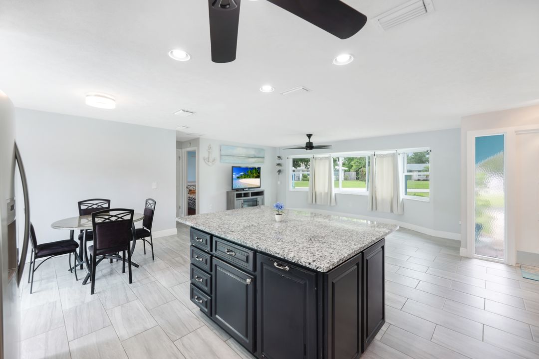 1683 S Hermitage Rd, Fort Myers, FL 33919