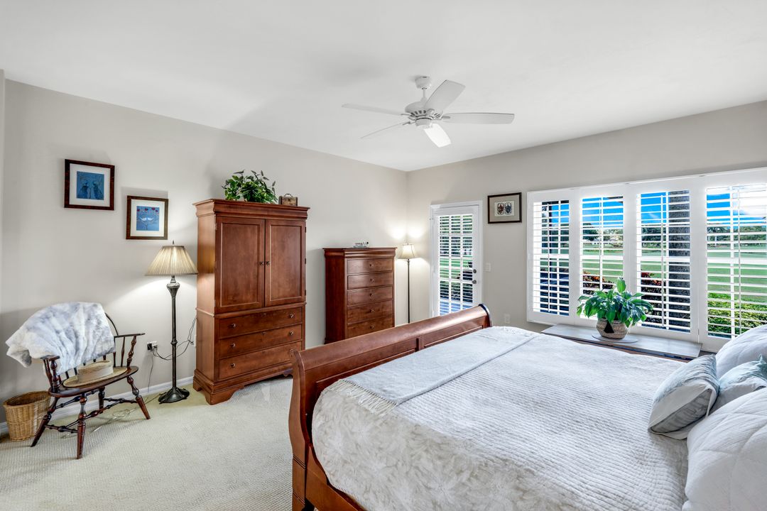 28 Golf Cottage Dr, Naples, FL 34105