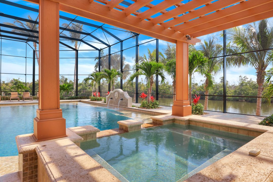 1532 Hermitage Ln, Cape Coral, FL 33914