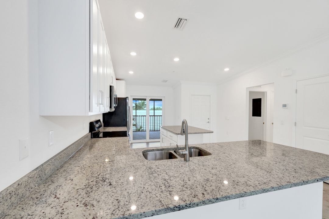 14070 Heritage Landing Blvd #422, Punta Gorda, FL 33955