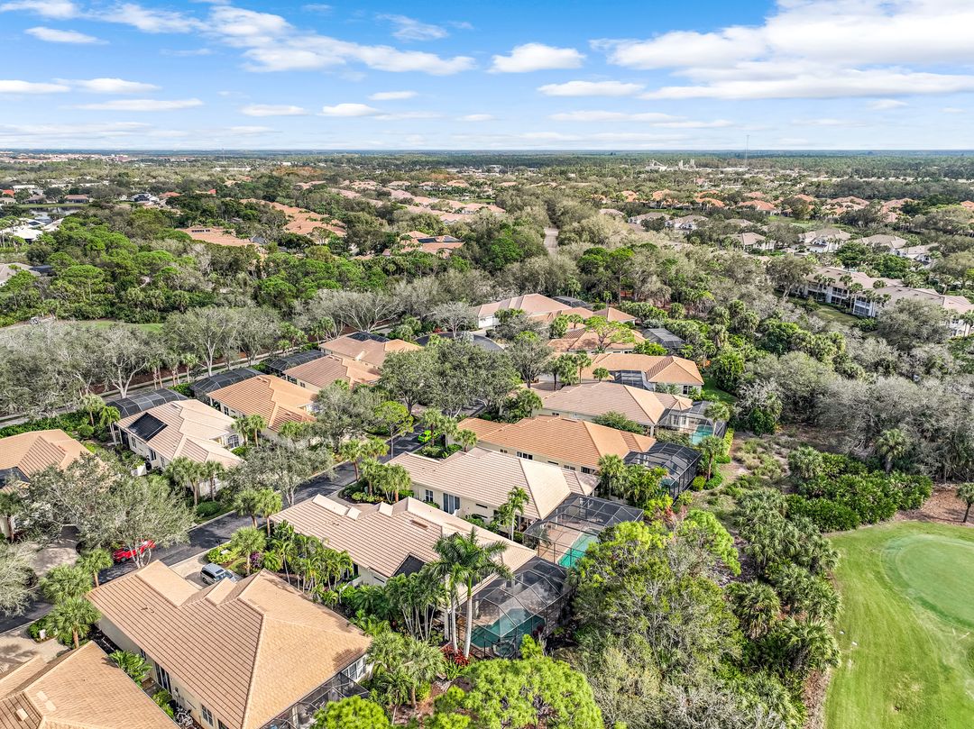 3629 Olde Cottage Ln, Bonita Springs, FL 34134