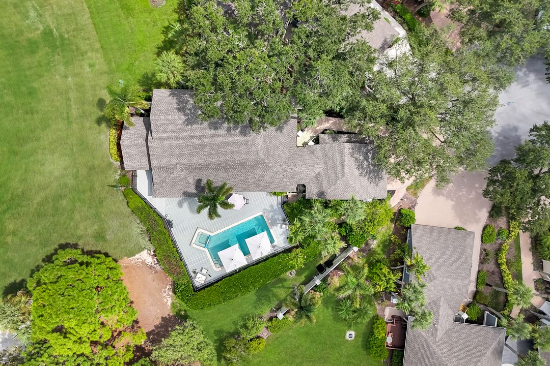 28 Golf Cottage Dr, Naples, FL 34105