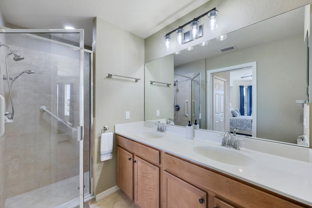 10342 Heritage Bay Blvd #2415, Naples, FL 34120