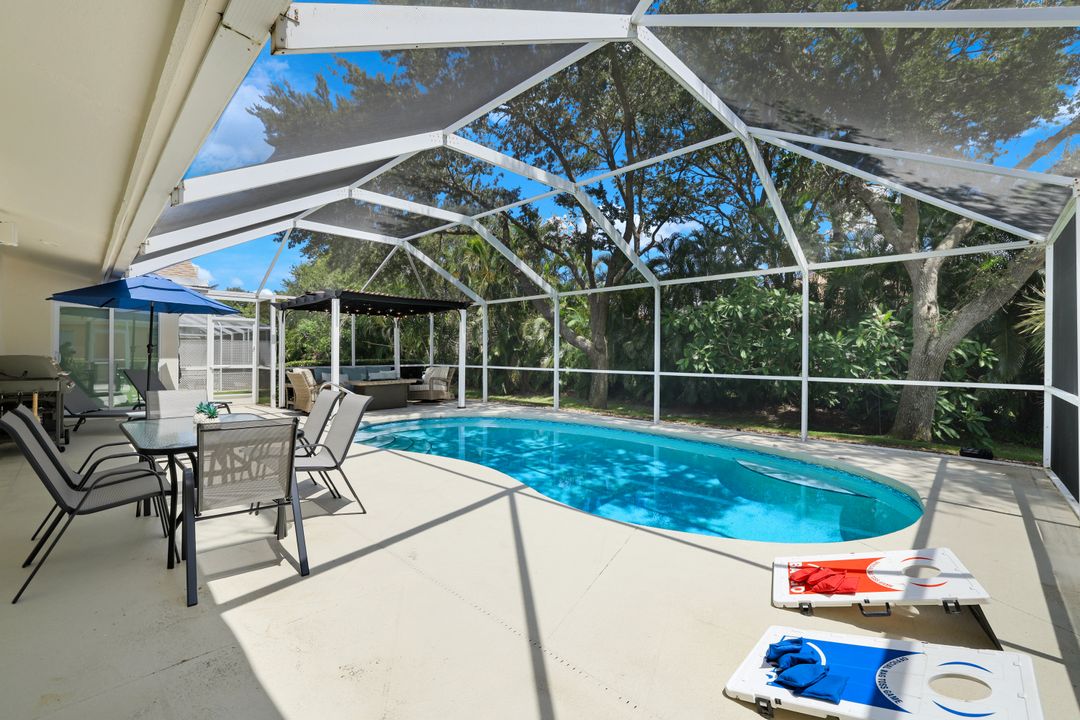 1507 Vintage Ln, Naples, FL 34104