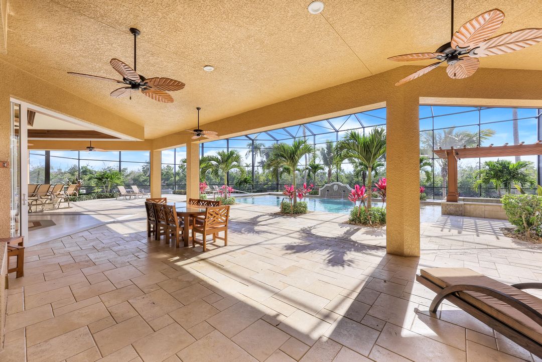 1532 Hermitage Ln, Cape Coral, FL 33914