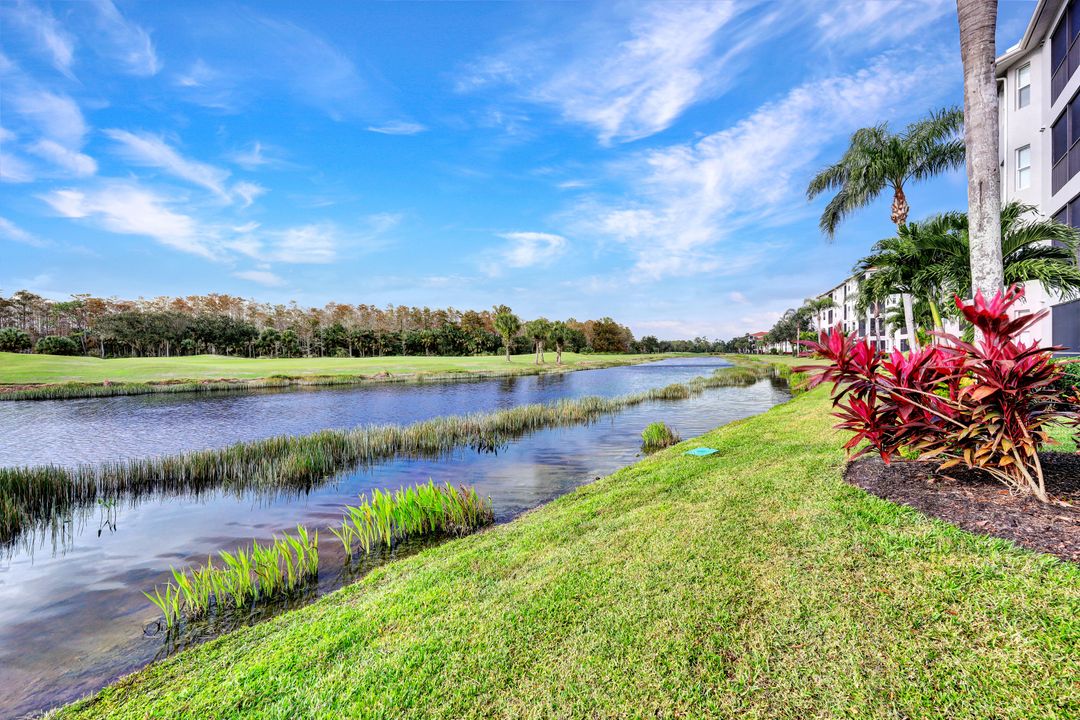 10285 Heritage Bay Blvd #813, Naples, FL 34120