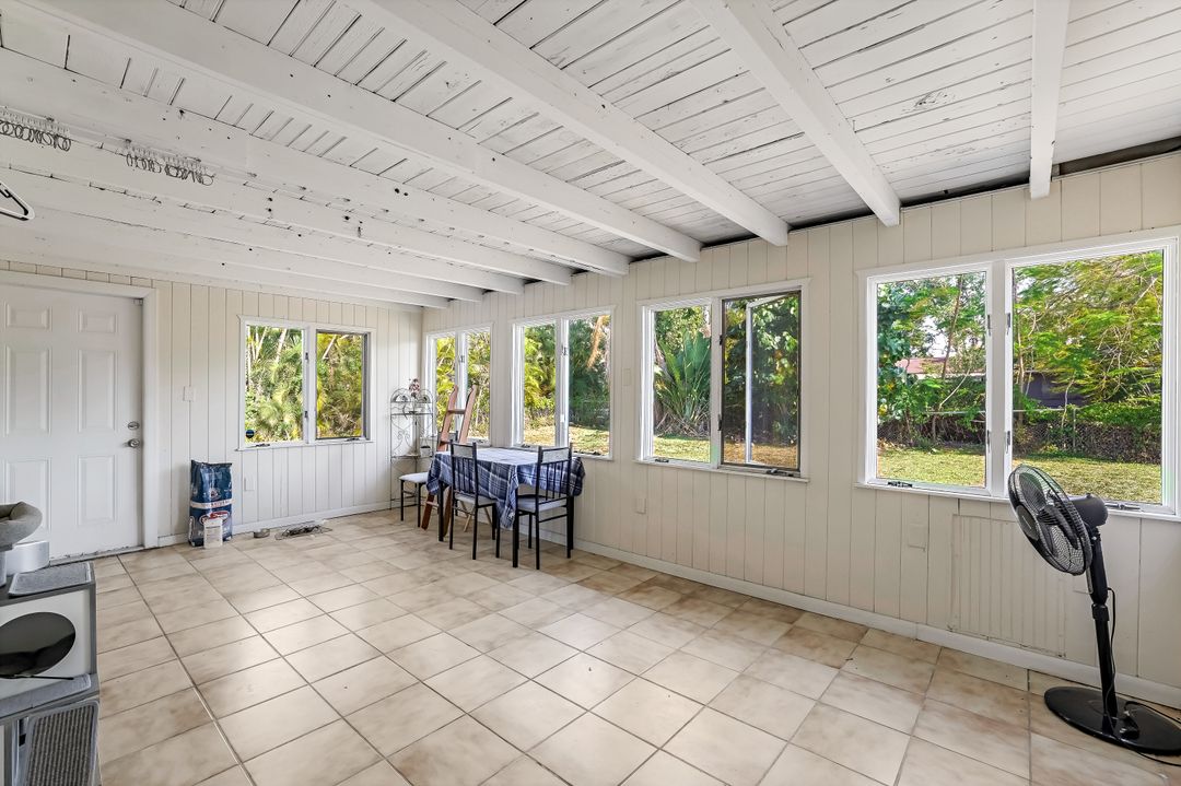 1670 N Hermitage Rd, Fort Myers, FL 33919