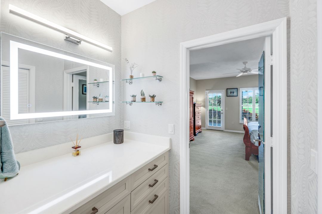 28 Golf Cottage Dr, Naples, FL 34105