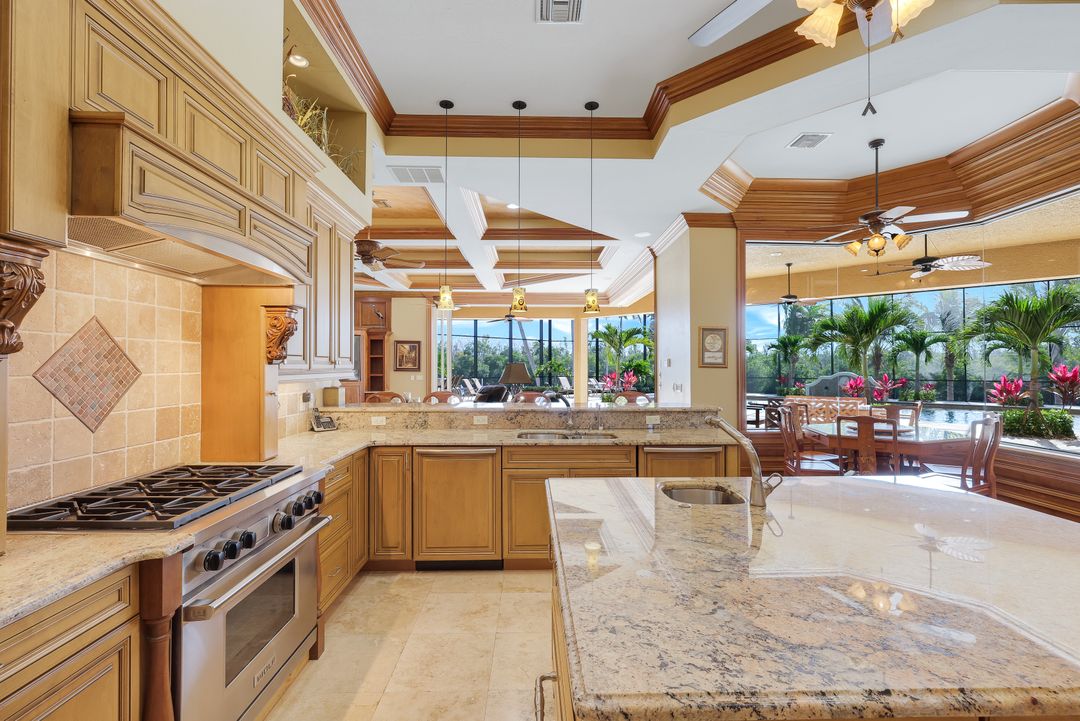 1532 Hermitage Ln, Cape Coral, FL 33914