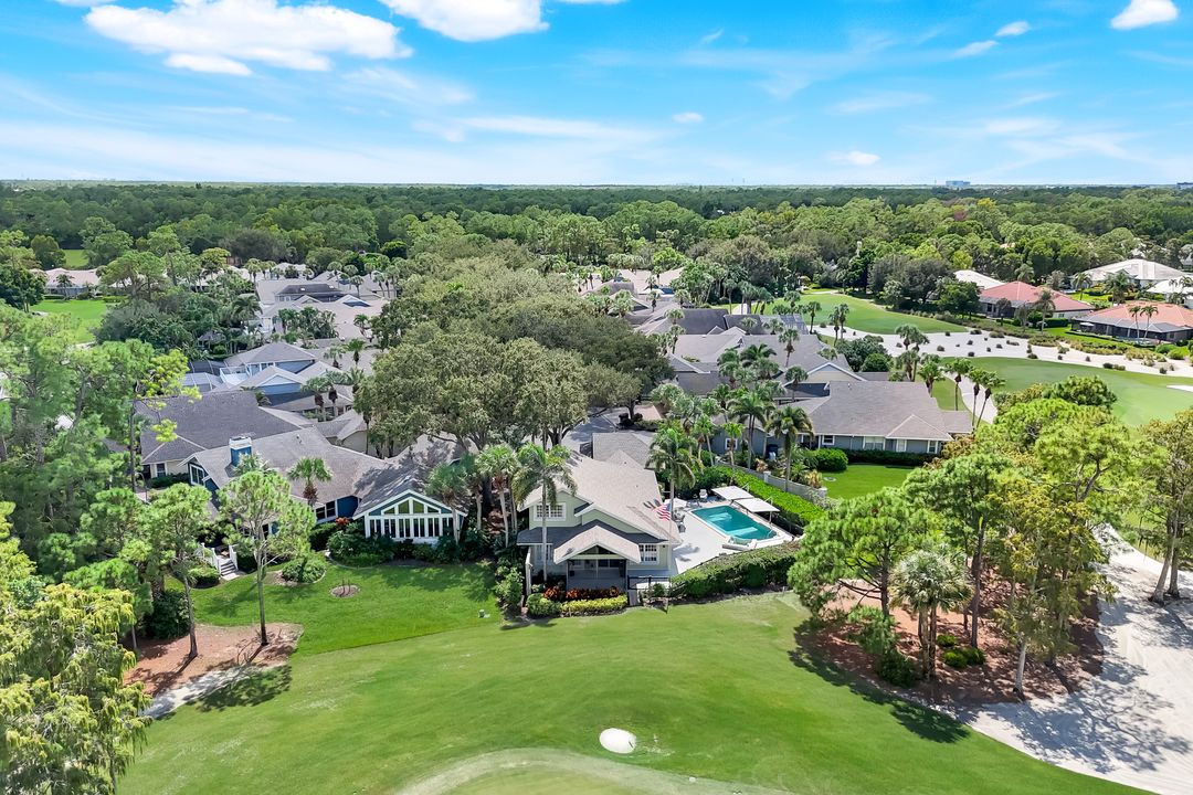 28 Golf Cottage Dr, Naples, FL 34105
