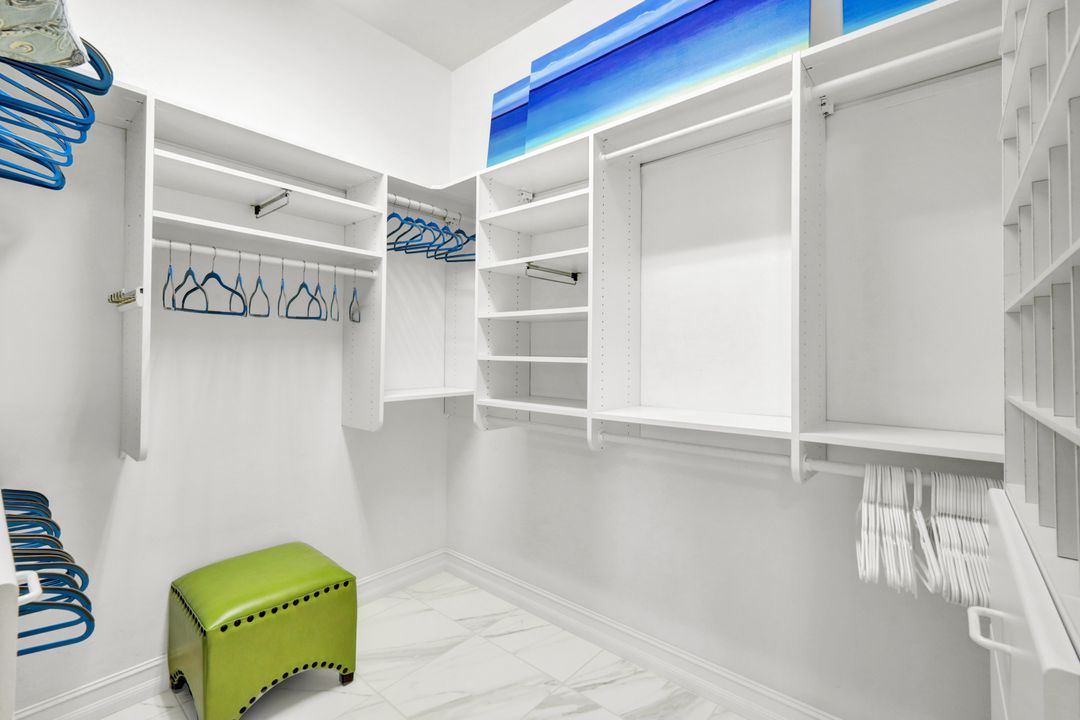 3441 Lakemont Dr, Bonita Springs, FL 34134