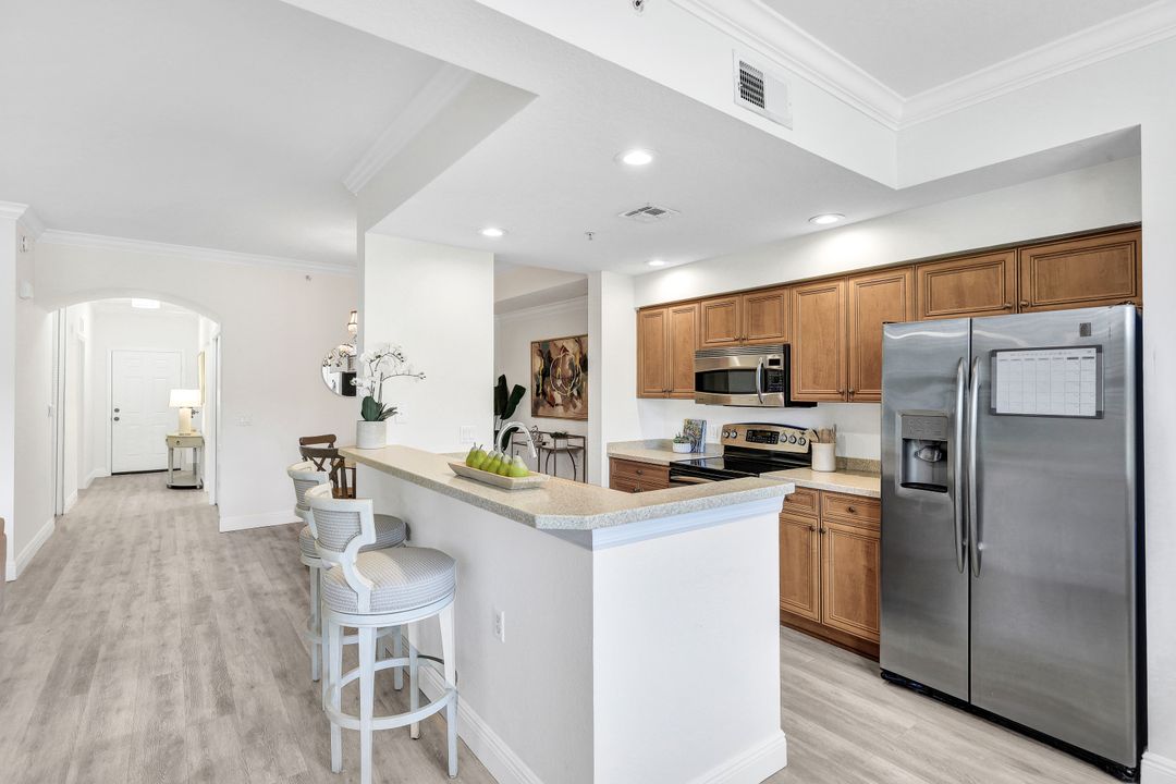 10295 Heritage Bay Blvd  #917, Naples, FL 34120