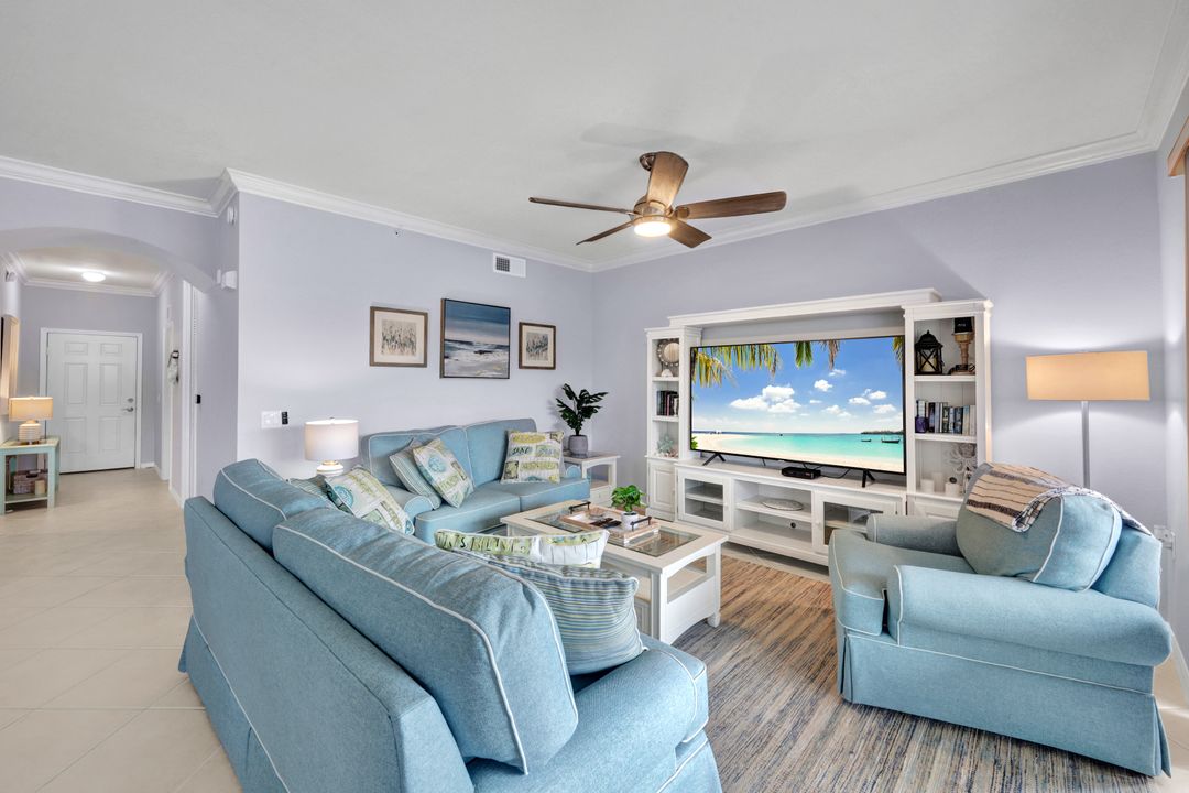 10285 Heritage Bay Blvd #813, Naples, FL 34120