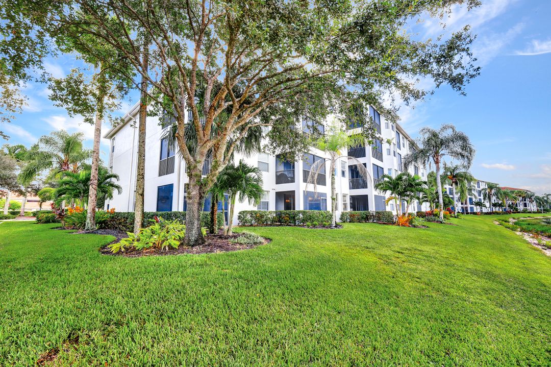 10295 Heritage Bay Blvd  #917, Naples, FL 34120