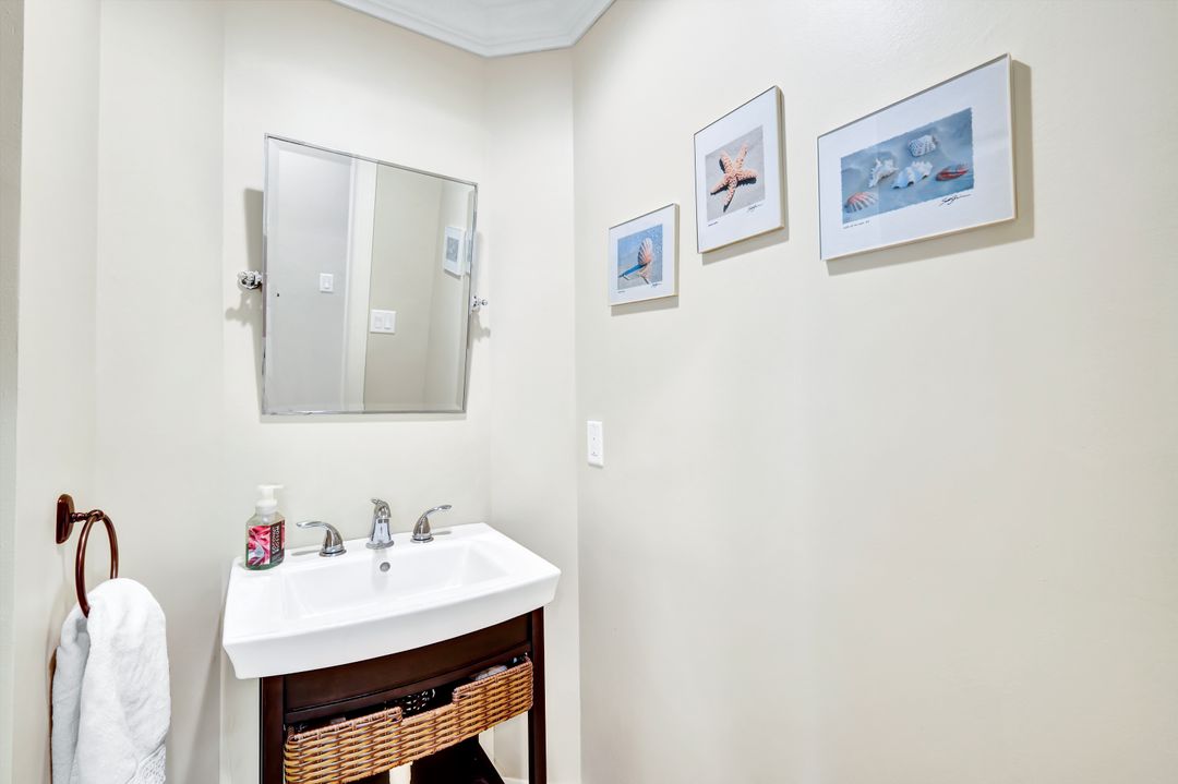 337 Vintage Bay Dr #D1, Marco Island, FL 34145