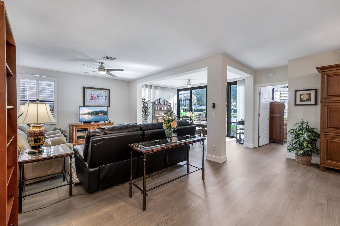 178 Vintage Cir, Naples, FL 34119 apt 101