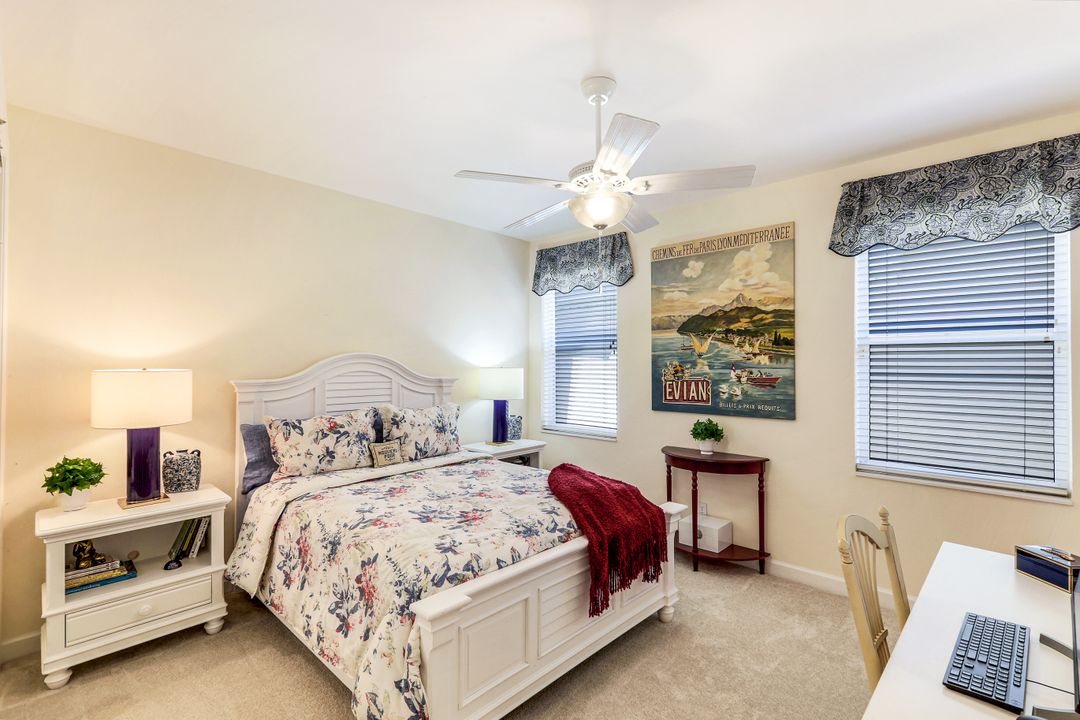 3687 Olde Cottage Ln, Bonita Springs, FL 34134