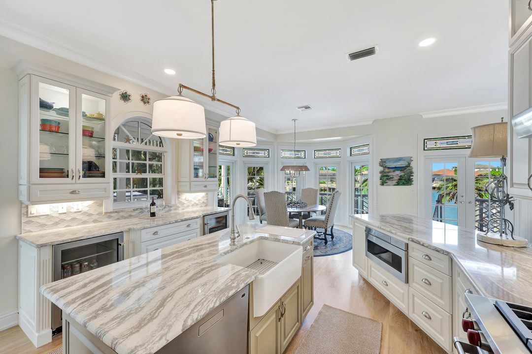 440 Cottage Ct, Marco Island, FL 34145