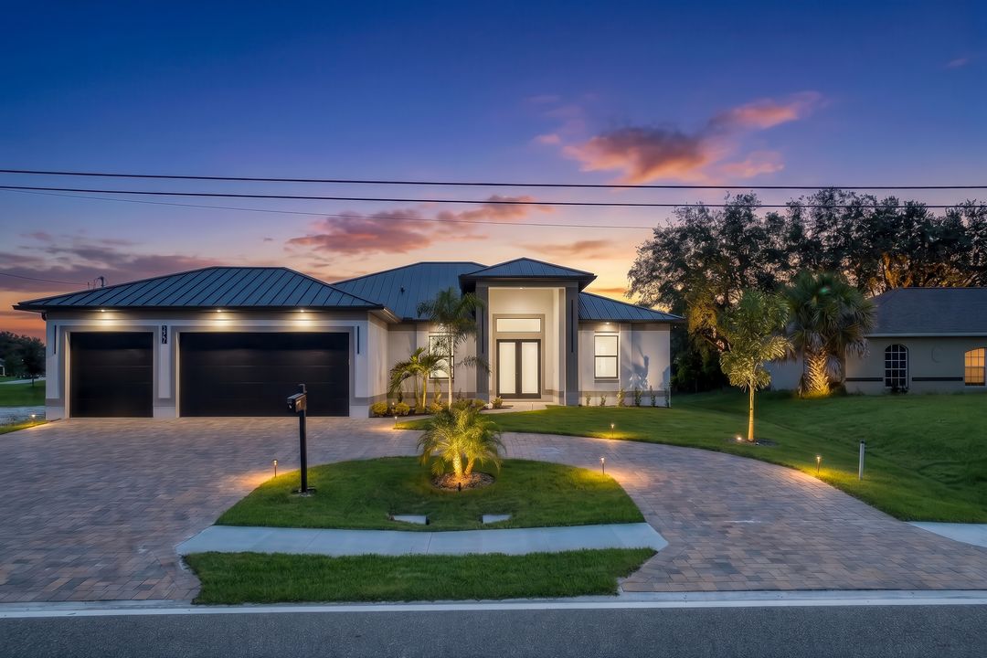 2617 Ceitus Pkwy, Cape Coral, FL 33991
