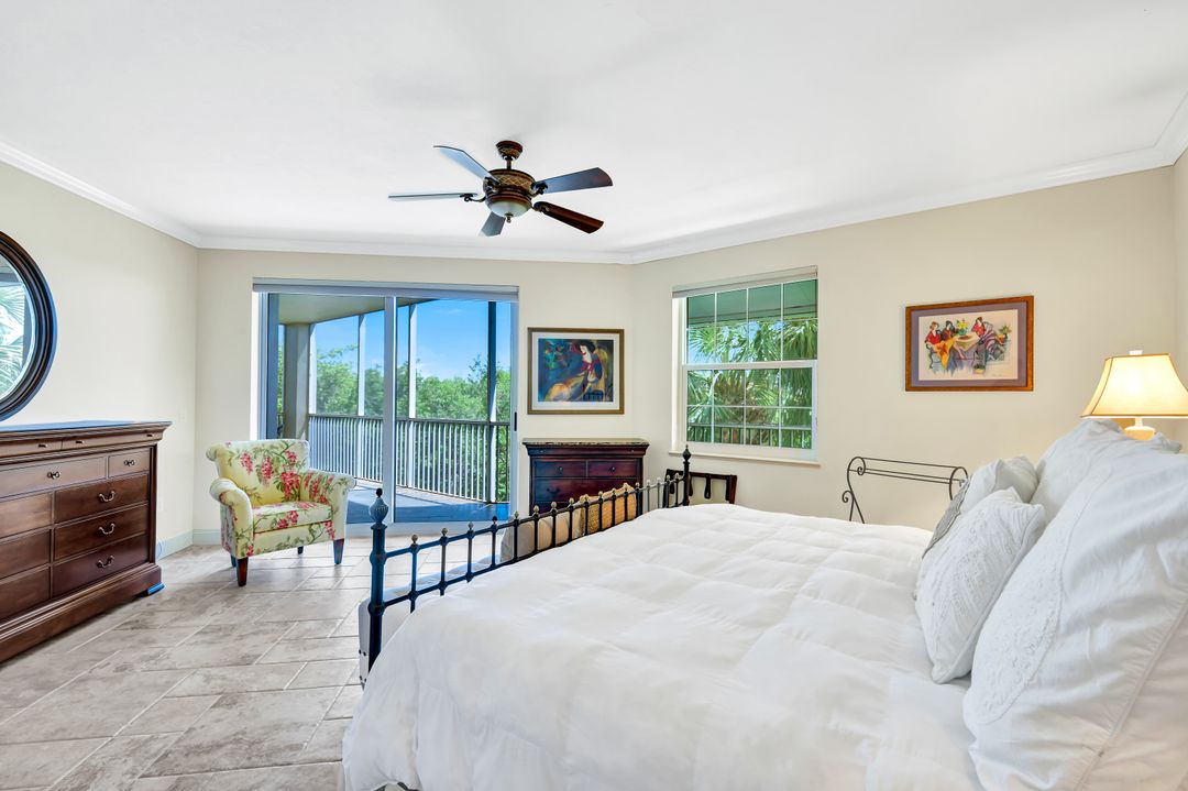 337 Vintage Bay Dr #D1, Marco Island, FL 34145