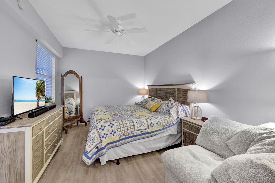 10285 Heritage Bay Blvd #813, Naples, FL 34120