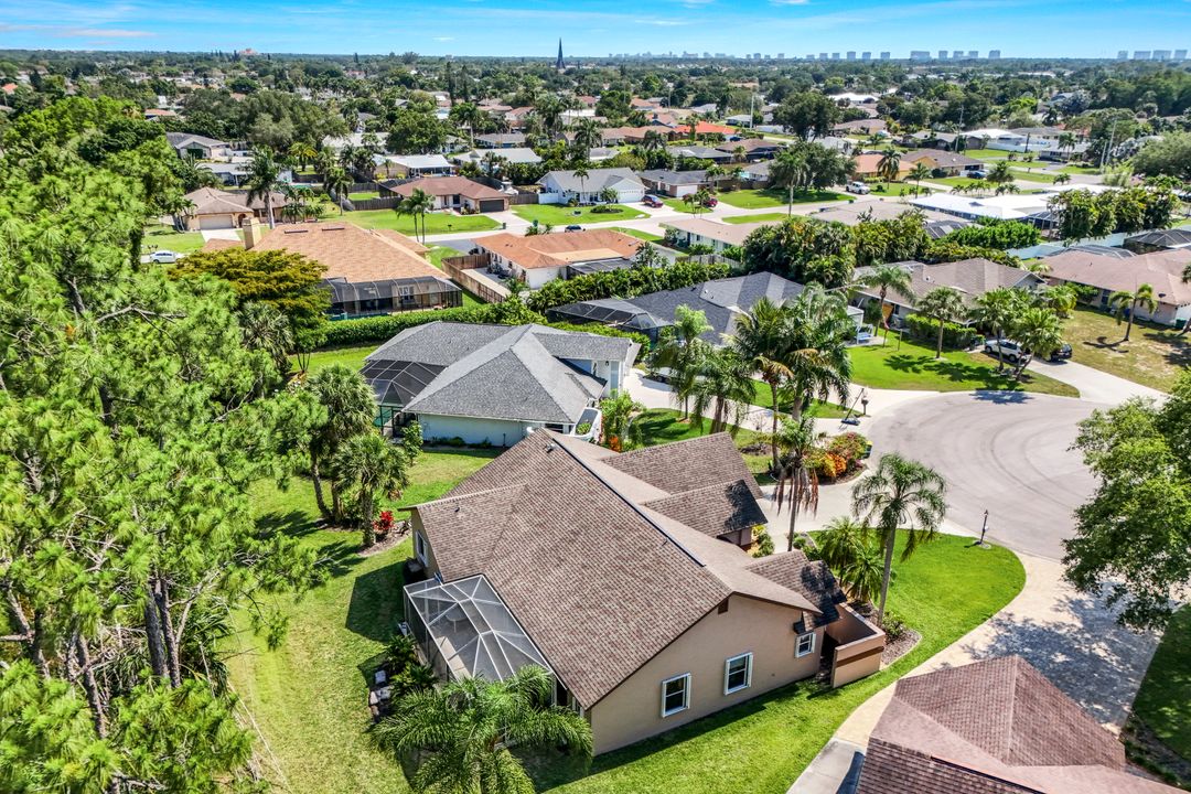 128 Heritage Way, Naples, FL 34110