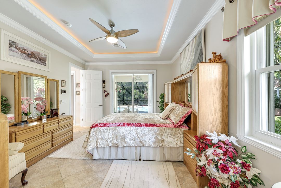 65 Heritage Way, Naples, FL 34110