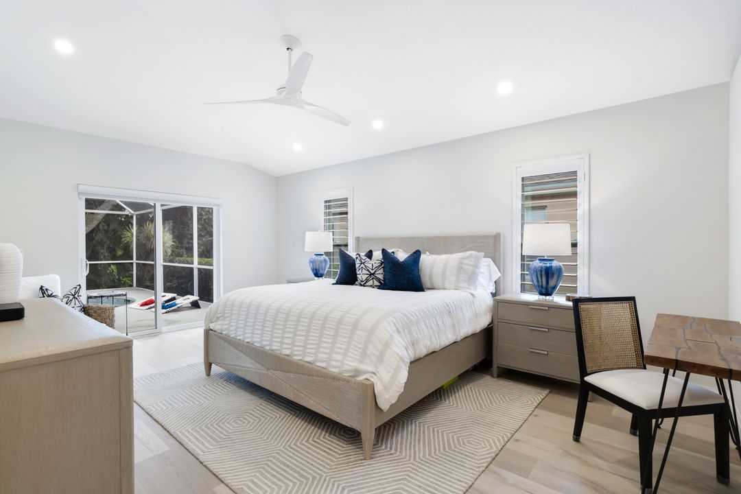 1507 Vintage Ln, Naples, FL 34104