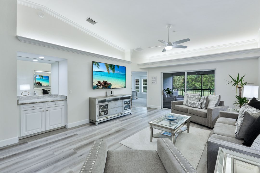 10303 Heritage Bay Blvd #1121, Naples, FL 34120