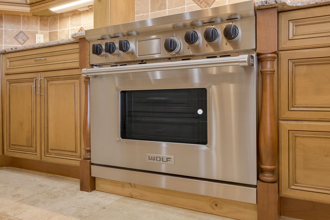 1532 Hermitage Ln, Cape Coral, FL 33914