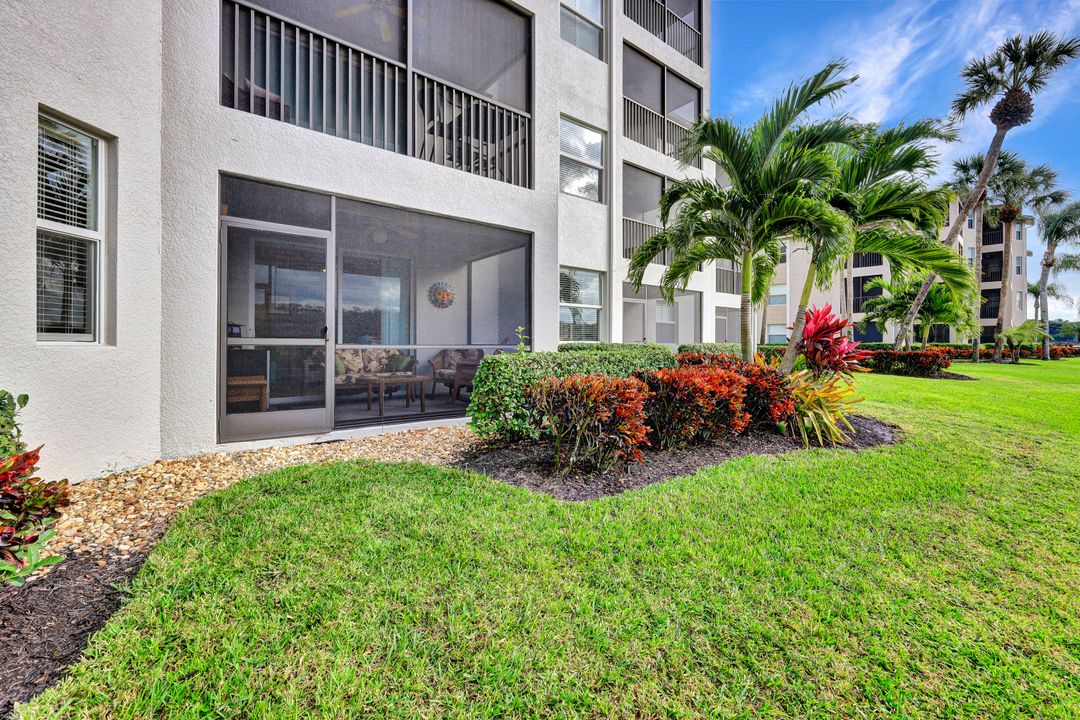 10285 Heritage Bay Blvd #813, Naples, FL 34120