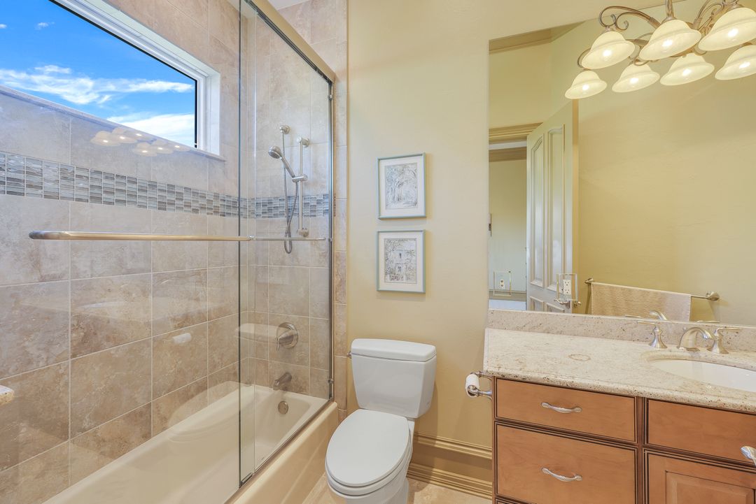 1532 Hermitage Ln, Cape Coral, FL 33914