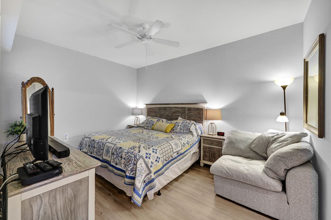 10285 Heritage Bay Blvd #813, Naples, FL 34120