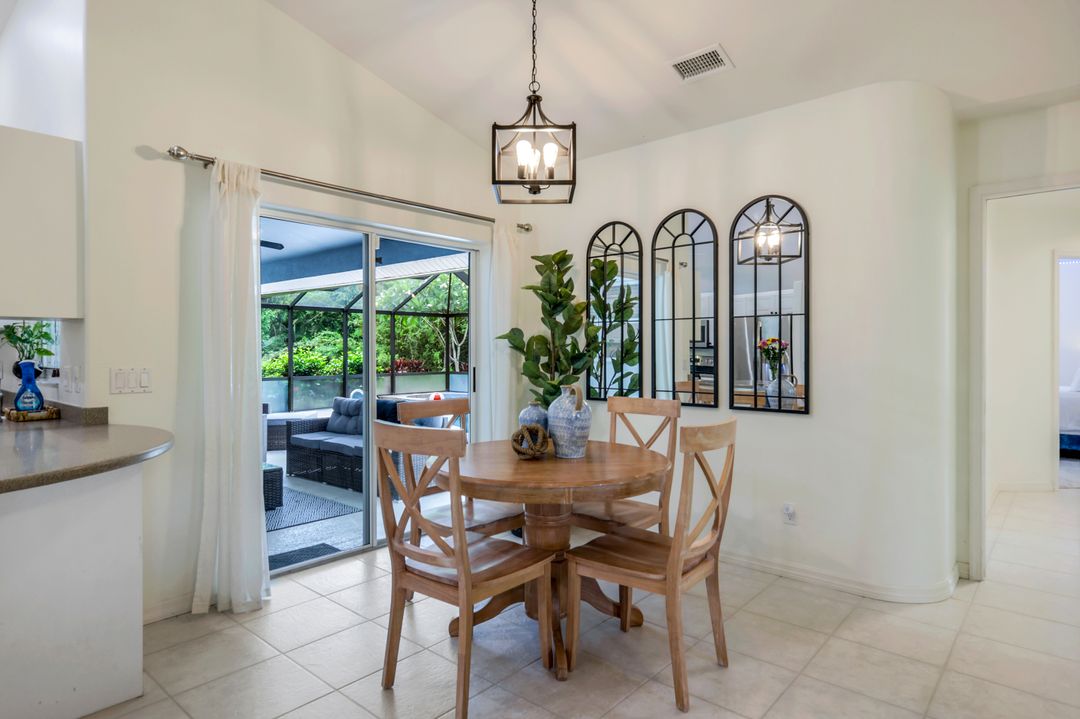 124 Heritage Way, Naples, FL 34110