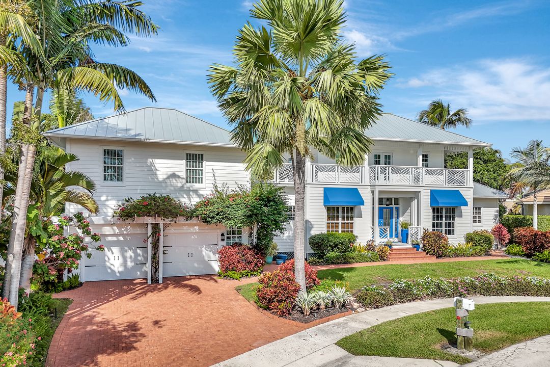 440 Cottage Ct, Marco Island, FL 34145