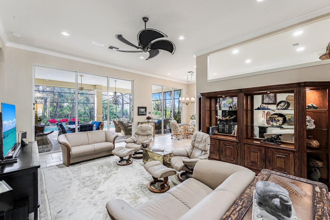 3629 Olde Cottage Ln, Bonita Springs, FL 34134