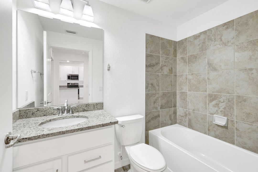 14070 Heritage Landing Blvd #422, Punta Gorda, FL 33955