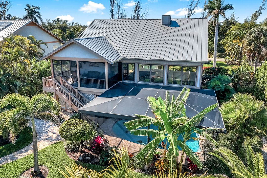 1126 Harbour Cottage Ct, Sanibel, FL 33957