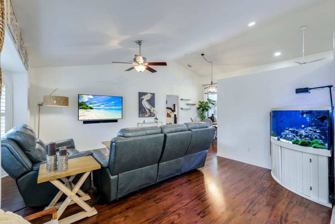 124 Heritage Way, Naples, FL 34110