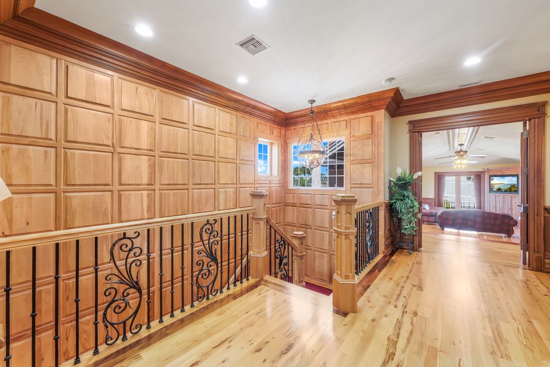 1532 Hermitage Ln, Cape Coral, FL 33914