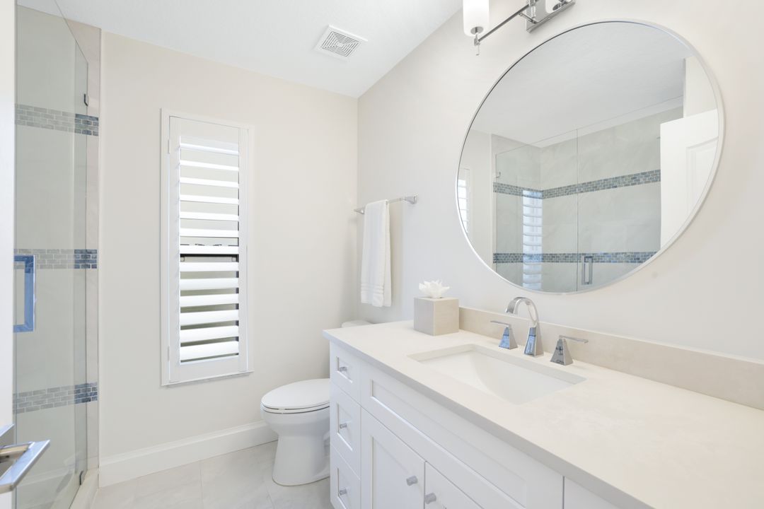 1507 Vintage Ln, Naples, FL 34104