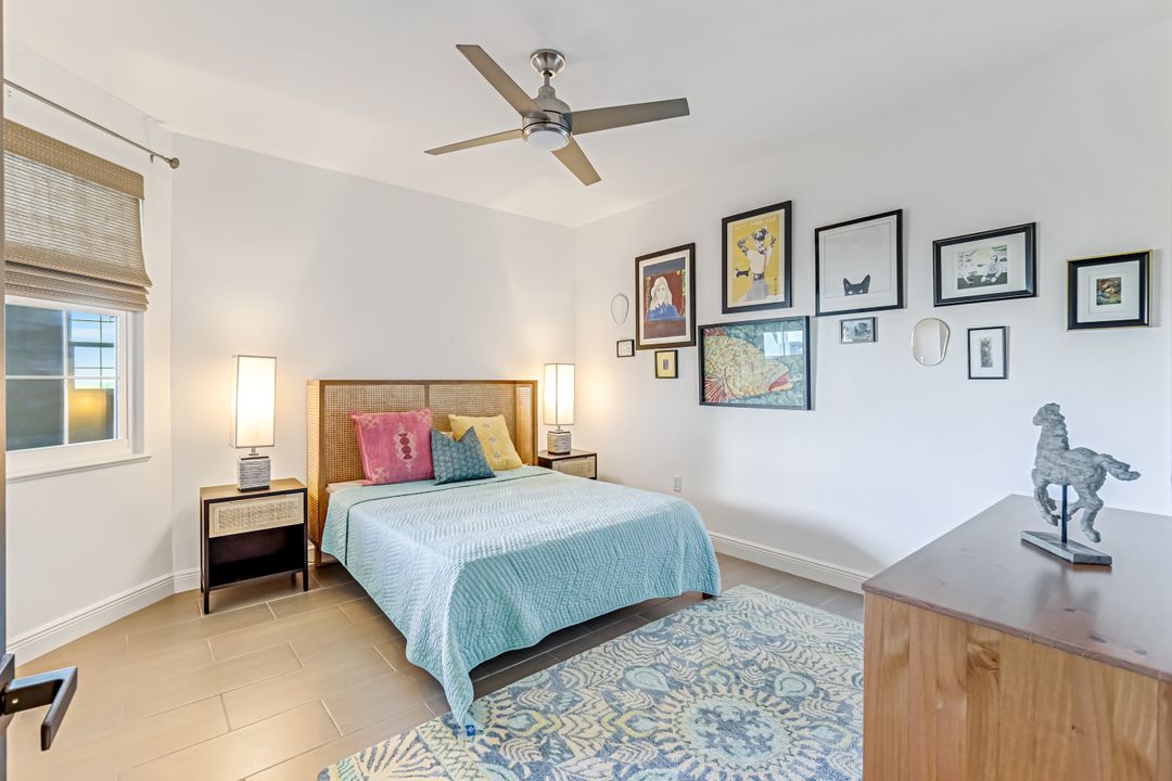 337 Vintage Bay Dr #D28, Marco Island, FL 34145